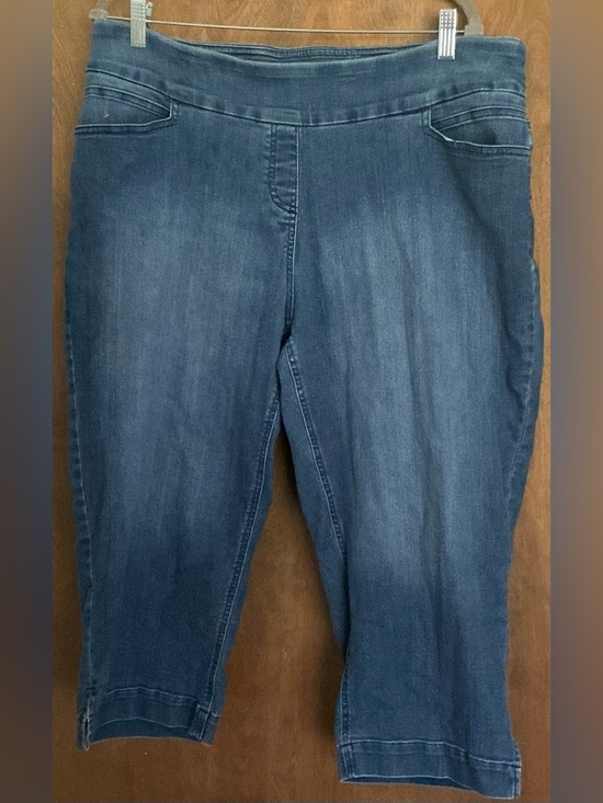 Westbound Denim - Westbound Woman Pull On Crop Denim Jeans Capris Plus Size 20W Side Slit Pockets